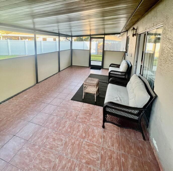 Pinebrook Home Close To Beach لارغو المظهر الخارجي الصورة