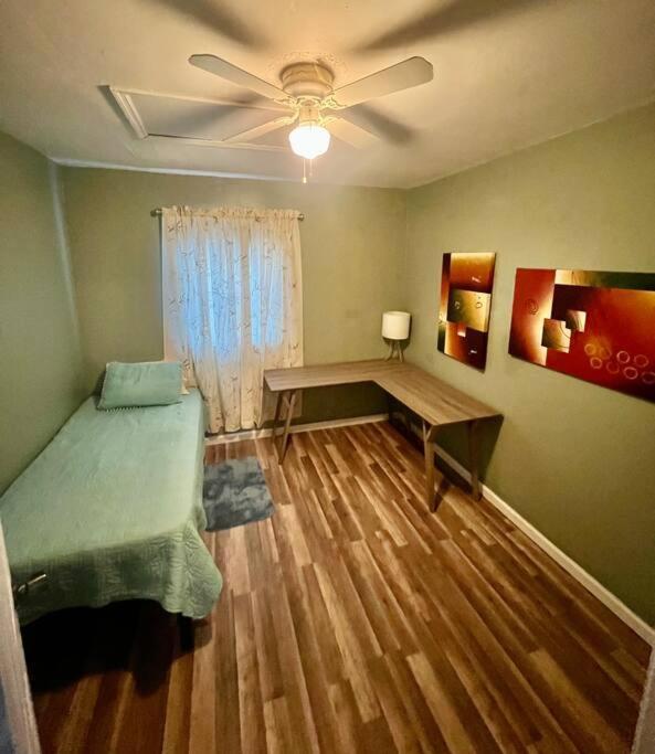 Pinebrook Home Close To Beach لارغو المظهر الخارجي الصورة